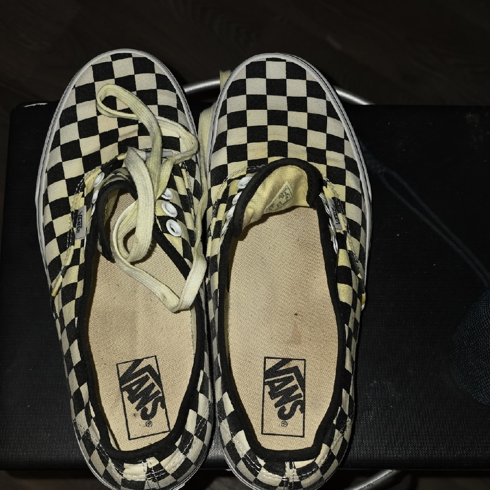 Vans Checkerboard Low-Top Sneakers - Black & Cream